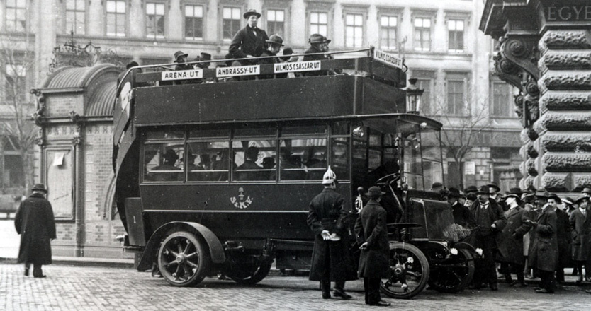 Az első Austro-Daimler XX-1 jelzésű autóbusz.
