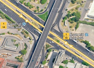 Az 1-es villamos jelenlegi megállóhelyei az Árpád híd metróállomásnál Az 1-es villamos jelenlegi megállóhelyei az Árpád híd metróállomásnál