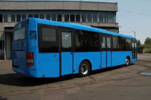 Új színterv szerint festett Volvo autóbusz a VT Transman telephelyén