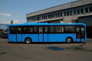 Új színterv szerint festett Volvo autóbusz a VT Transman telephelyén