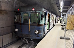 Kordonokkal zárták le az állomásokat a pályateszt idejére (fotó: Rizsavi Tamás)