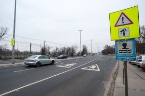 fokozottan veszélyes tábla