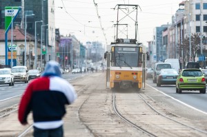 Az 1-es villamos jelenlegi pályája a Honvédkórház megállónál (fotó: Nyitrai Dávid)