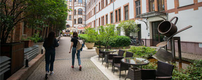 Átjárók, lépcsők