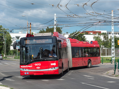 8. Hétvégenként meghosszabbított