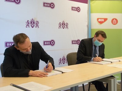 MOL bubi szerződés aláírása