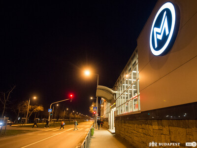 M2_metró_éjszaka