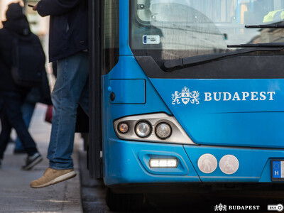 M3 metrópótló autóbusz