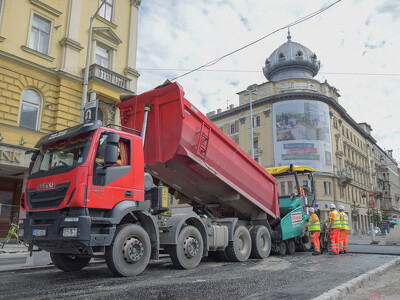 Blaha Lujza tér IV_ütem