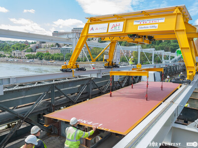 Lánchíd_pályatábla_ok