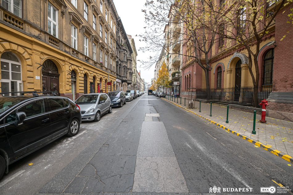 Somogyi Béla utca felújítás előtt.