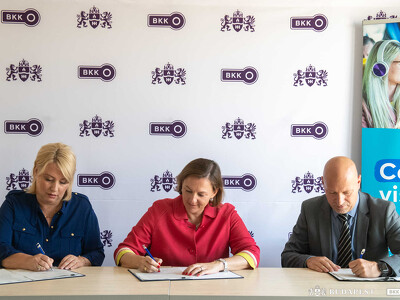 BKK_Foto_BKK-Arriva aláírás hivatalos