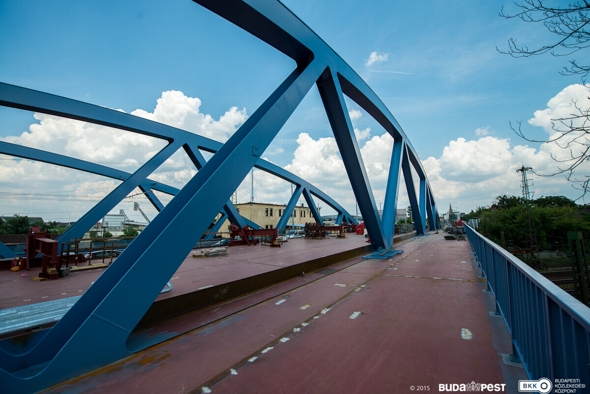 A felújítot Kerepesi úti közúti híd