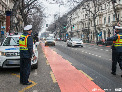 BKK_fotó_ buszsáv-ellenőrzés