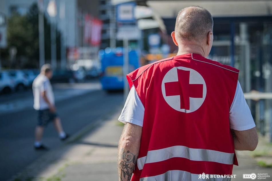 Köztisztasági és közrendvédelmi kezdeményezés.