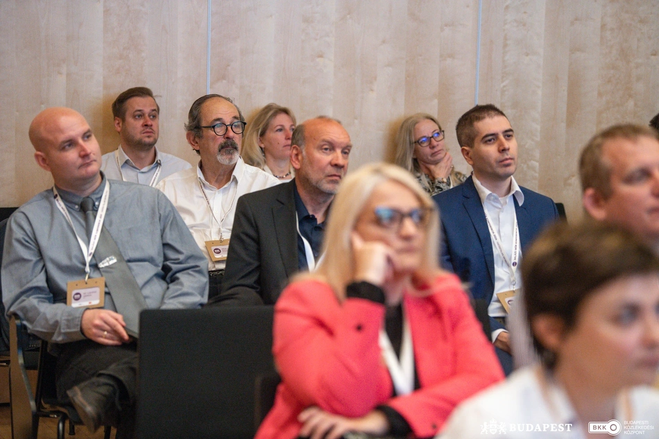 Hallgatóság a Balázs Mór Konferencián