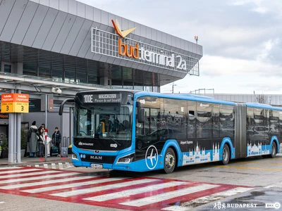 100E Reptéri Expressz