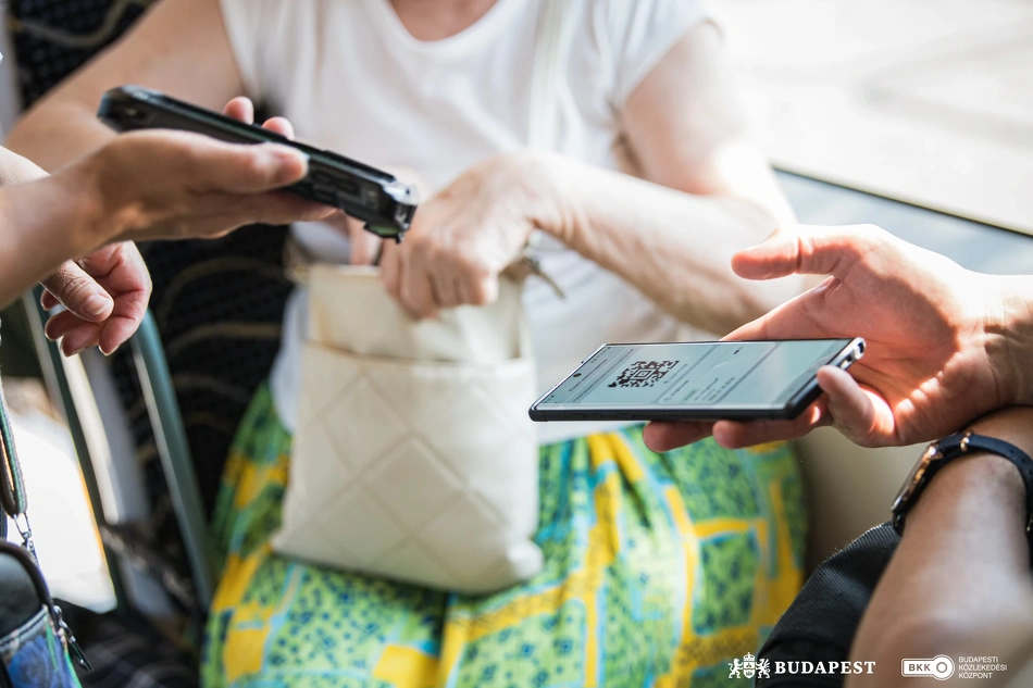BKK-BRFK járatellenőrzés.