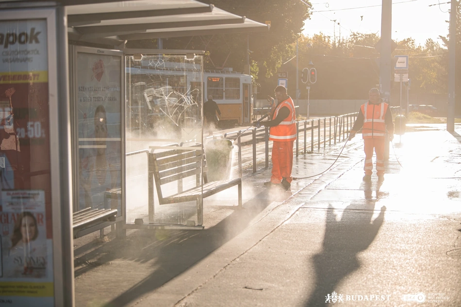 Köztisztasági és közrendvédelmi akció a Lehel téren.