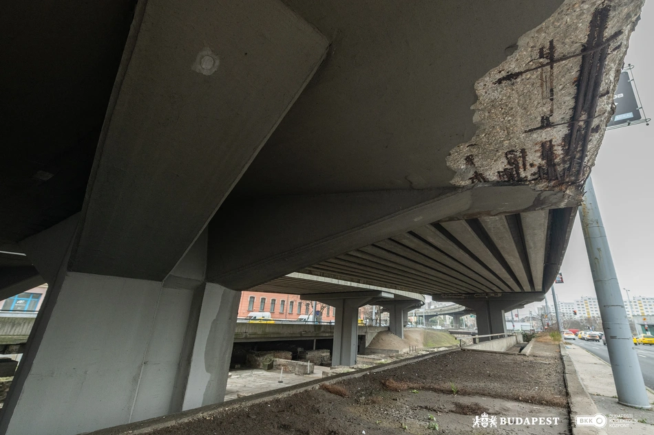 Flórián téri felüljárók.