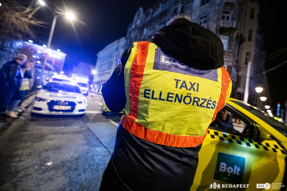 Taxiellenőrzés.