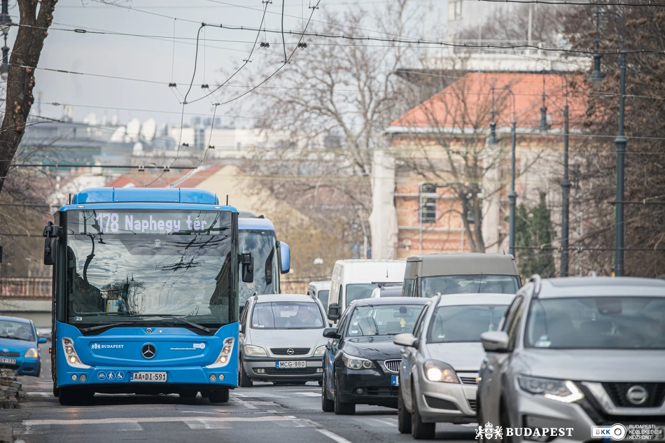 178-as busz.