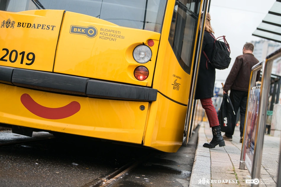 Járatellenőrzés az 1-es villamoson.