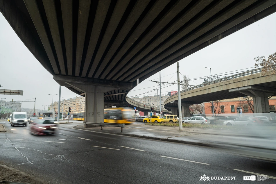 Flórián téri felüljárók.