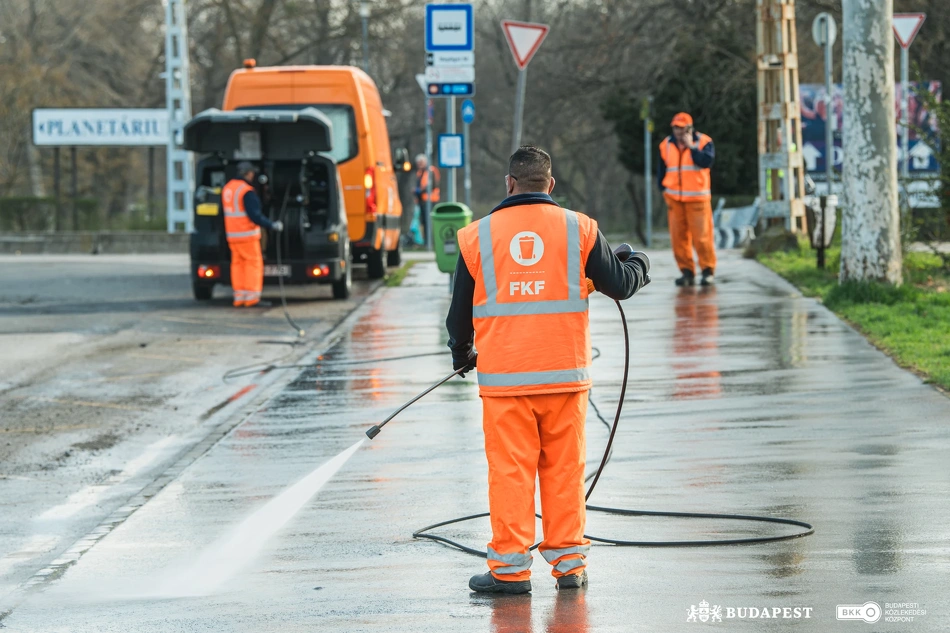 Köztisztasági és közrendvédelmi akció a Népligetnél.