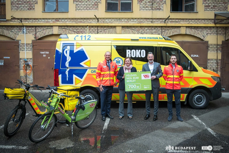 A BKK és a Mentőszolgálat vezetői