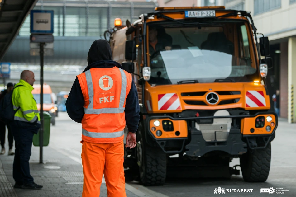 Köztisztasági és közrendvédelmi akció a KÖKI-nél.