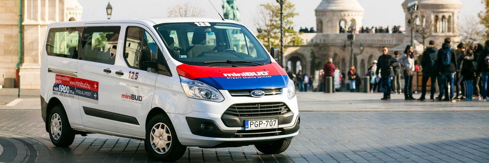 Door-to-door airport transfer ‒ BUD airport, miniBUD