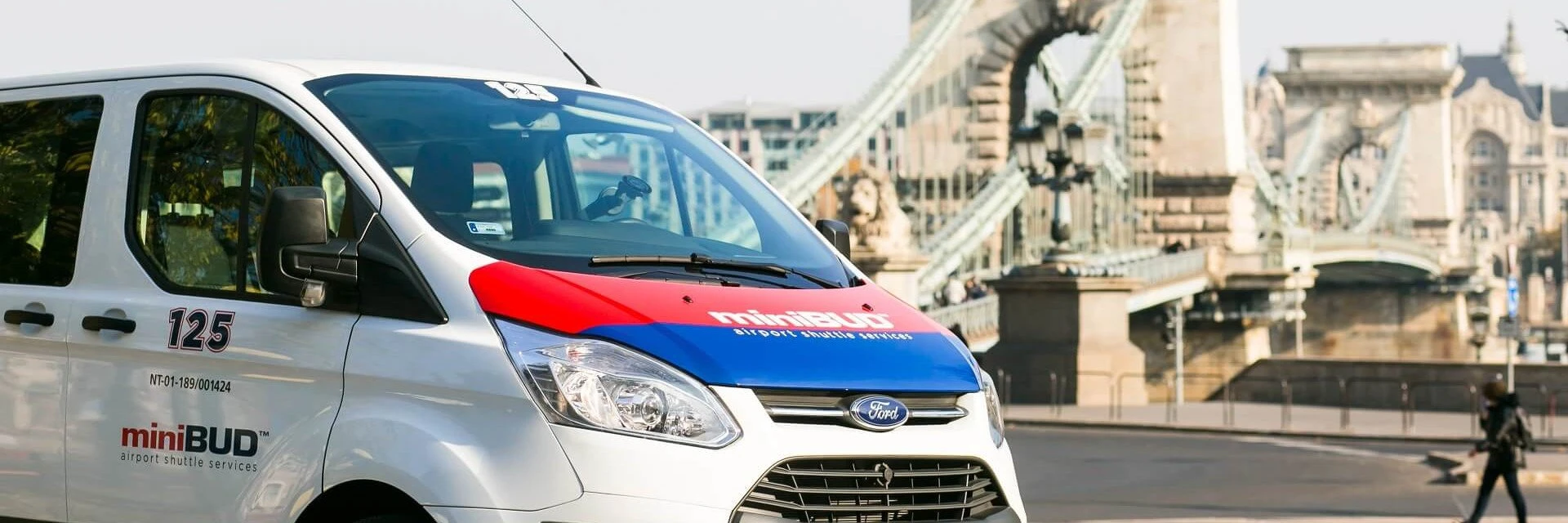 Free door-to-door airport transfer ‒ BUD airport, miniBUD