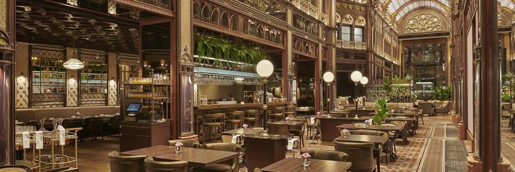 Párisi Passage Restaurant