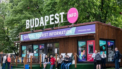 Városháza park Customer Service Centre (Budapest Card Centre)