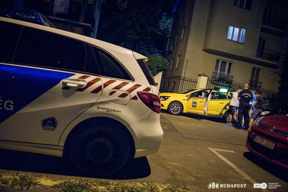 Fővárosi taxiellenőrzés.