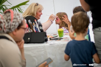 Ennek a képnek nincs leírása.