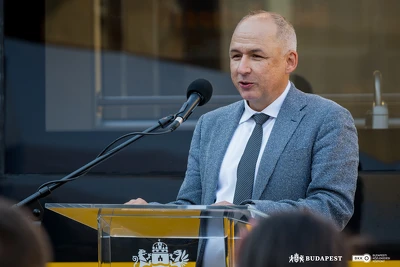 Ennek a képnek nincs leírása.