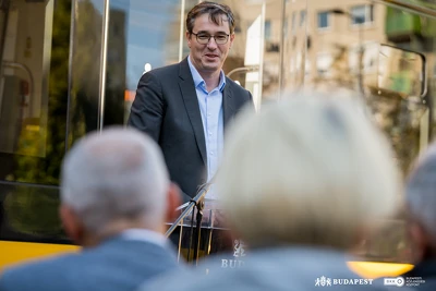 Ennek a képnek nincs leírása.