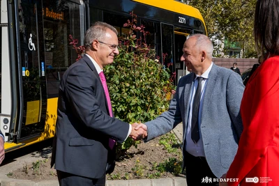 Ennek a képnek nincs leírása.