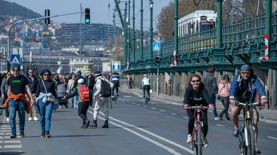 Az október 23-i hosszú hétvégén lesz utoljára nyitva a Pesti alsó rakpart 2025-ben