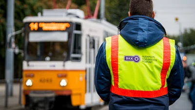 Akcióba lépett partnereivel a BKK: megtisztult a Lehel tér is – ismét forgalmas csomópontot érintett a nagytakarítás és az ellenőrzés