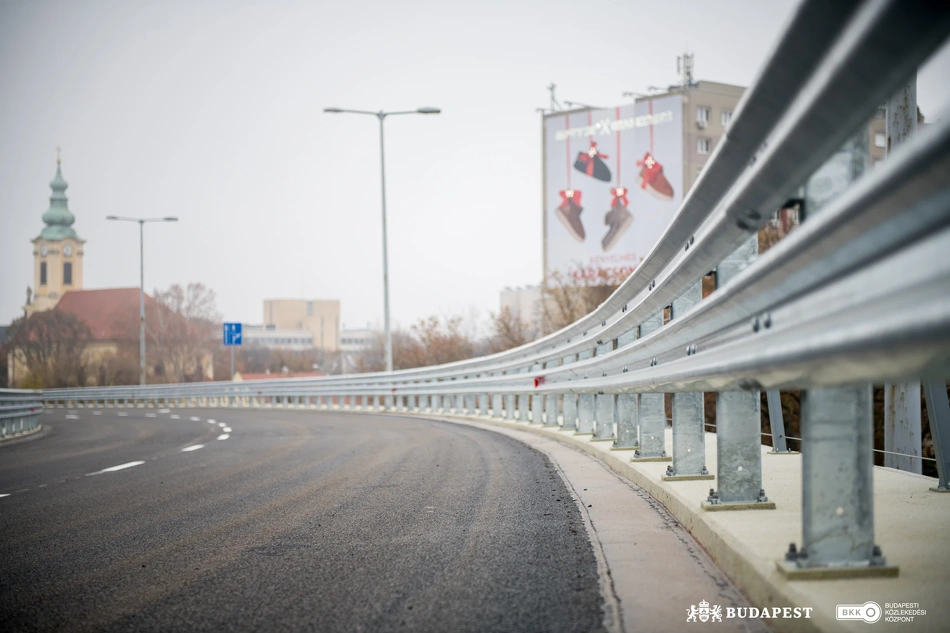 Flórián téri déli híd.