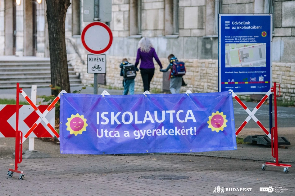 Lezárt iskolautca