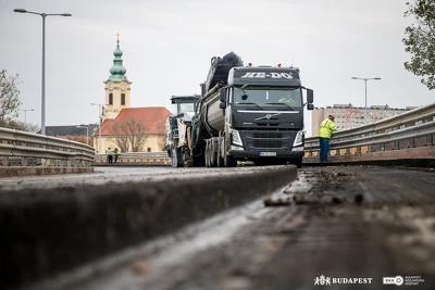 Ennek a képnek nincs leírása.