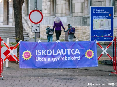 Iskolautca
