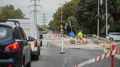 Mától bárki bejelentheti a közúti korlátozásokat a BKK Info oldalán
