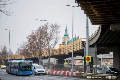 Ennek a képnek nincs leírása.