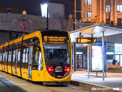 CAF-villamos_2284 (1)