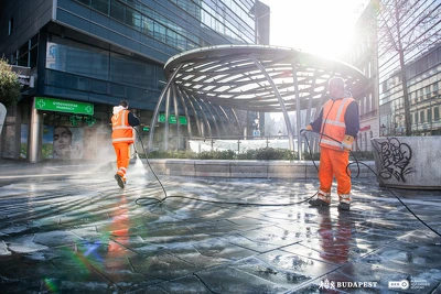 Ennek a képnek nincs leírása.